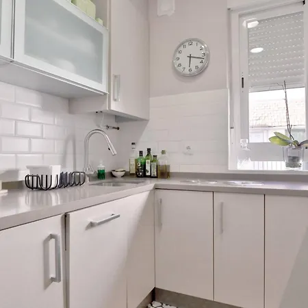 Atico Con Terraza En Pleno Centro Apartamento *